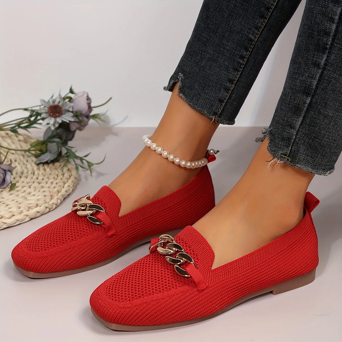 Chic Lightweight Ballet Flats for Women – Breathable & Comfy with Square Toe and Metallic Chain Detail, Versatile All-Season Wear