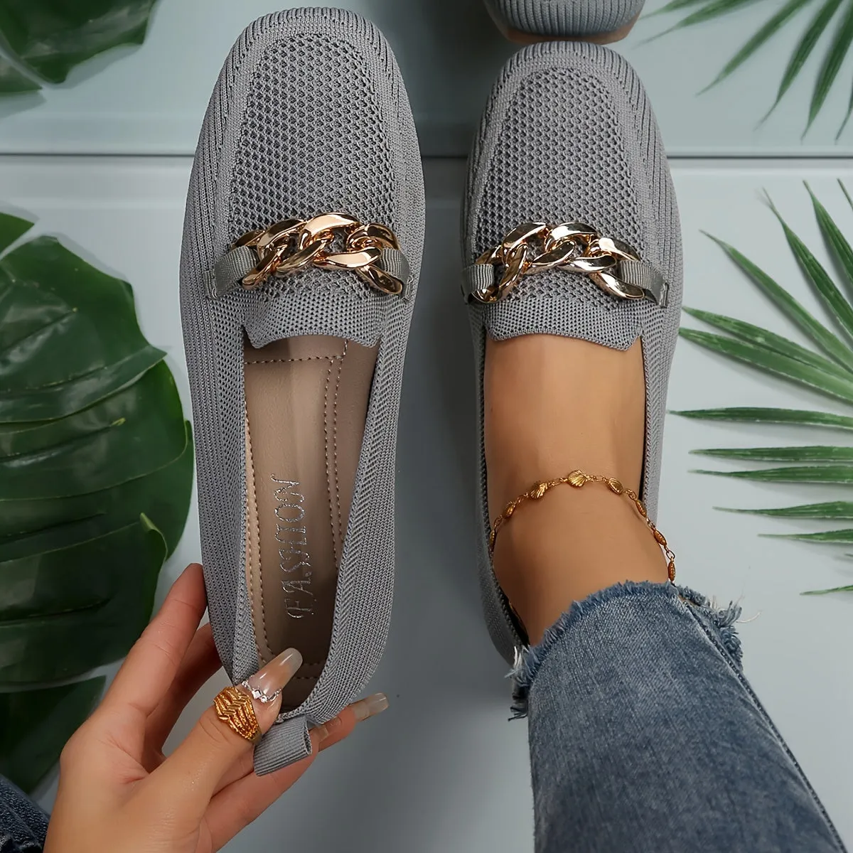 Chic Lightweight Ballet Flats for Women – Breathable & Comfy with Square Toe and Metallic Chain Detail, Versatile All-Season Wear
