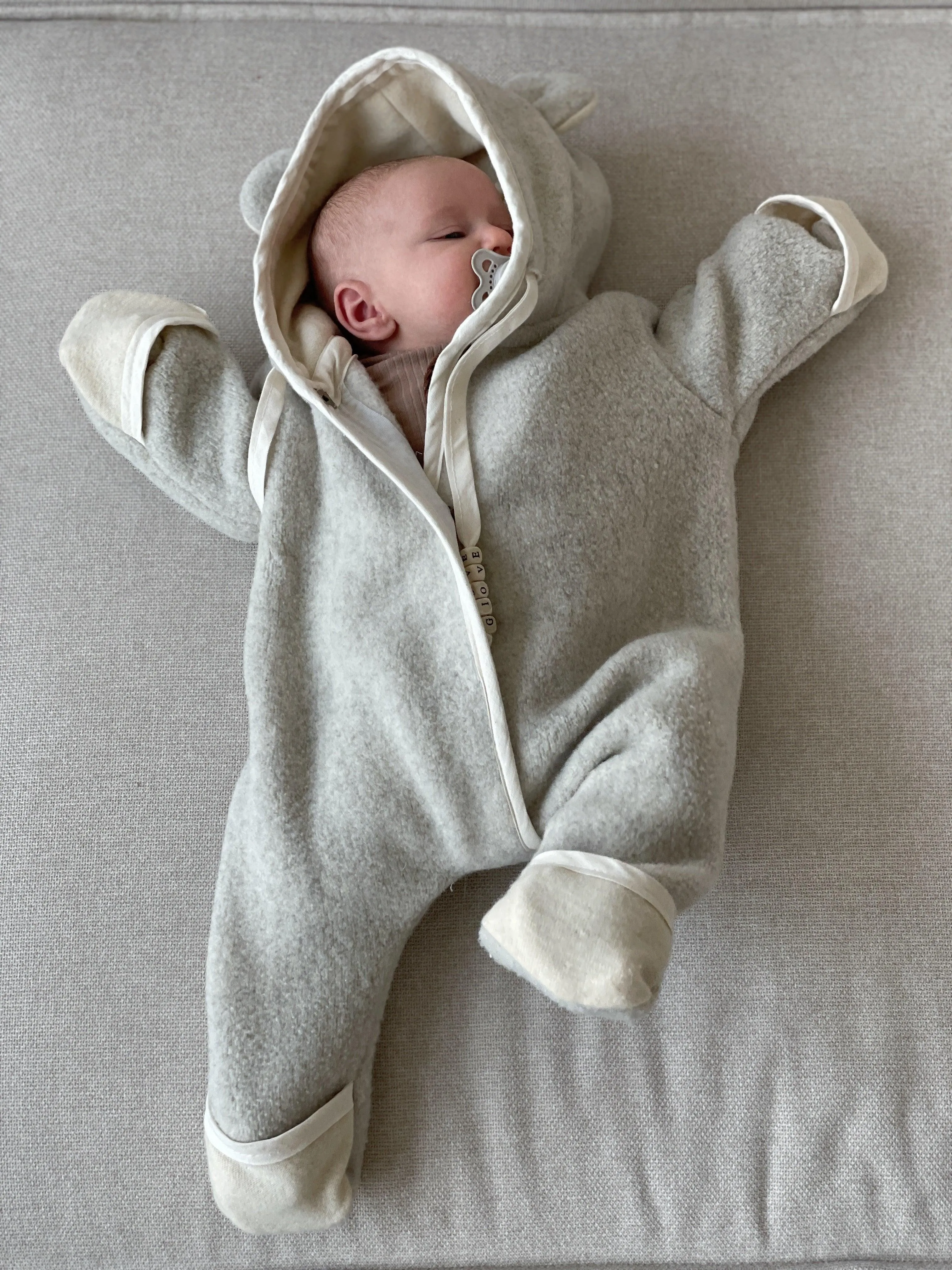 Newborn Gift Set: welcome to the world!