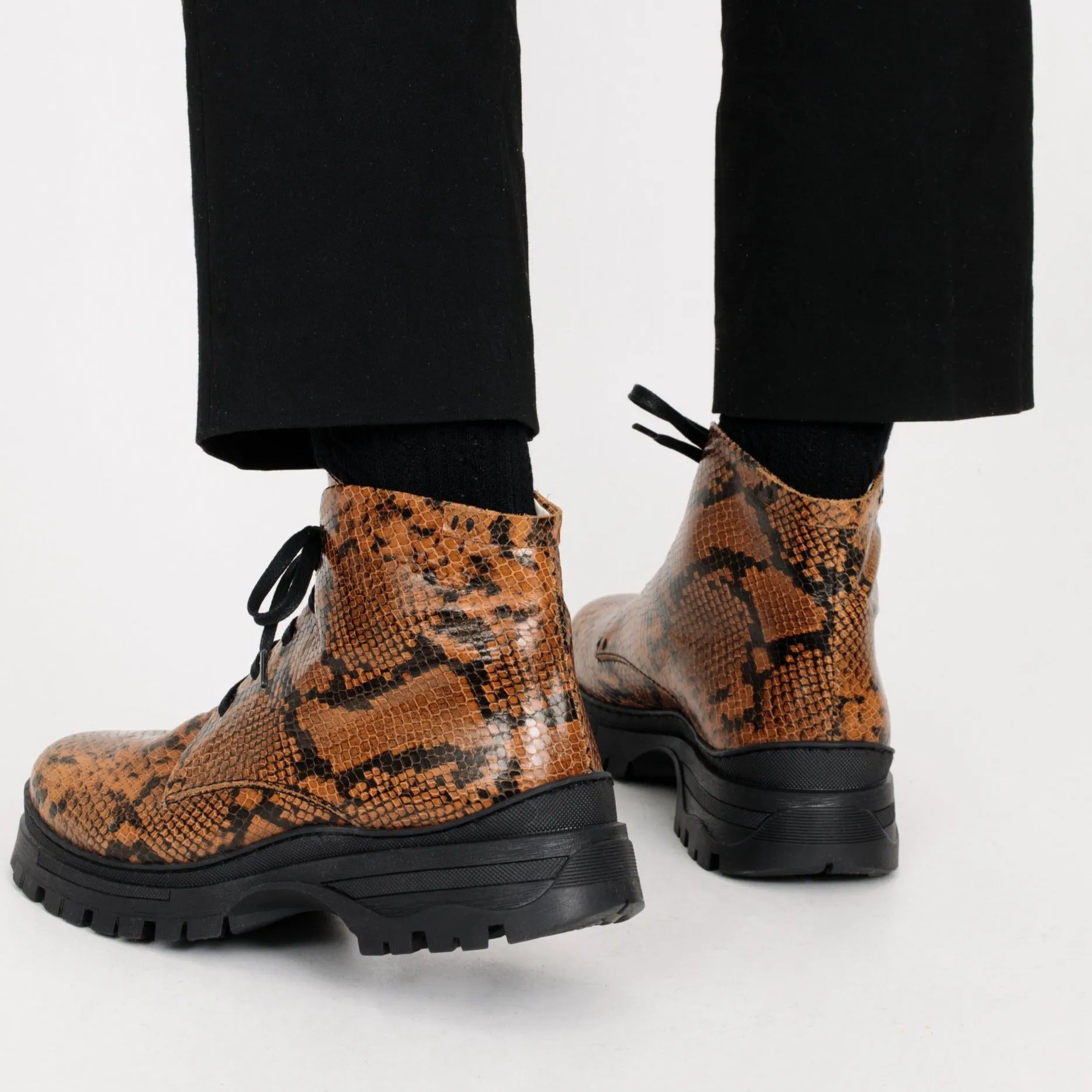 Ola Boot Python