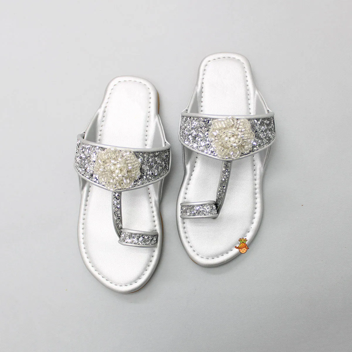Shimmery Toe Ring Kolhapuri Flats