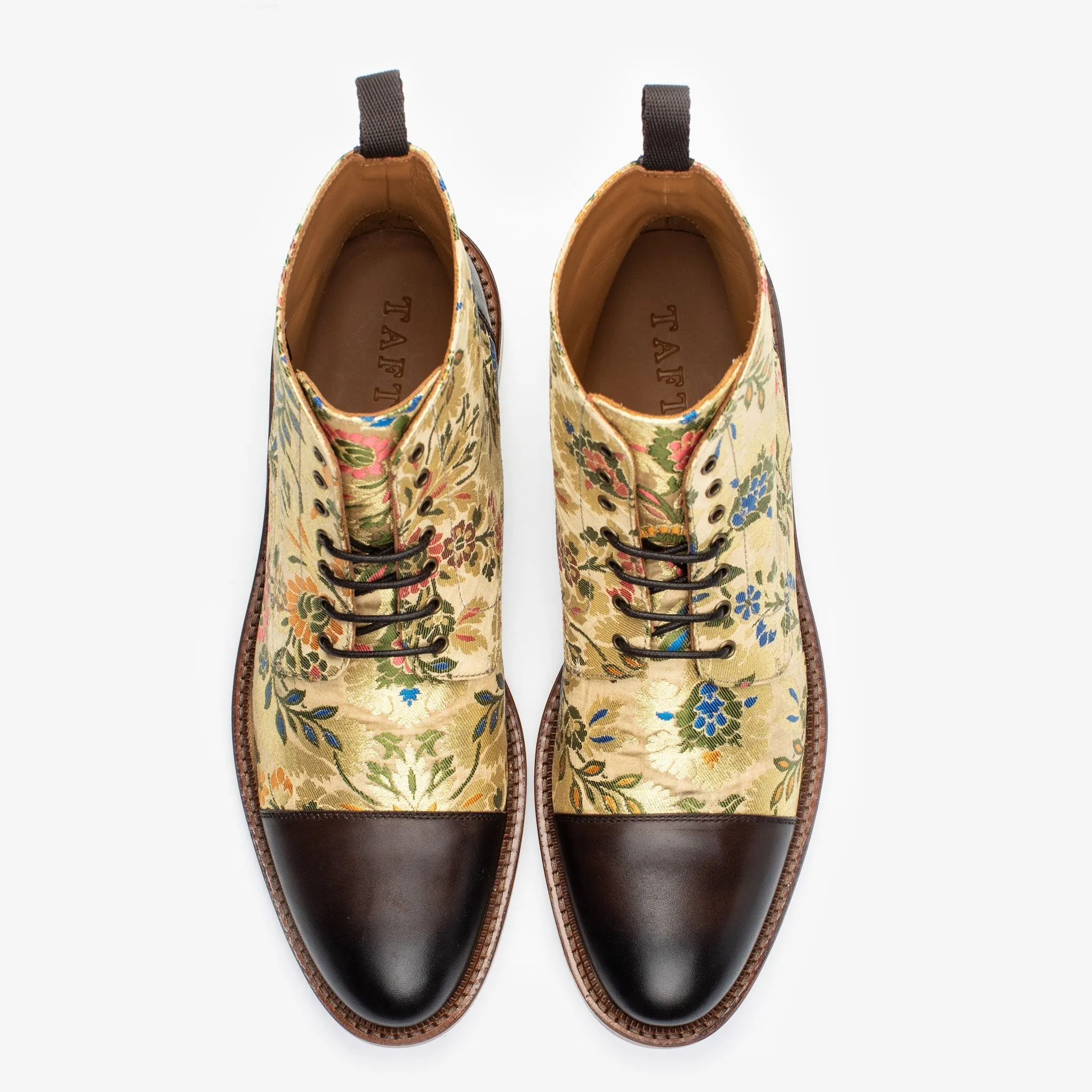 The Jack Boot in Palais
